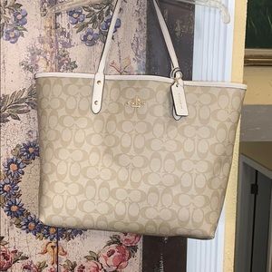 Signature Coach Tote Bag